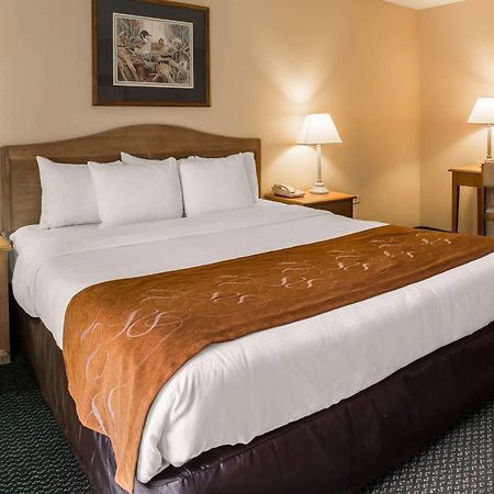Super 8 By Wyndham Cherokee Exterior photo
